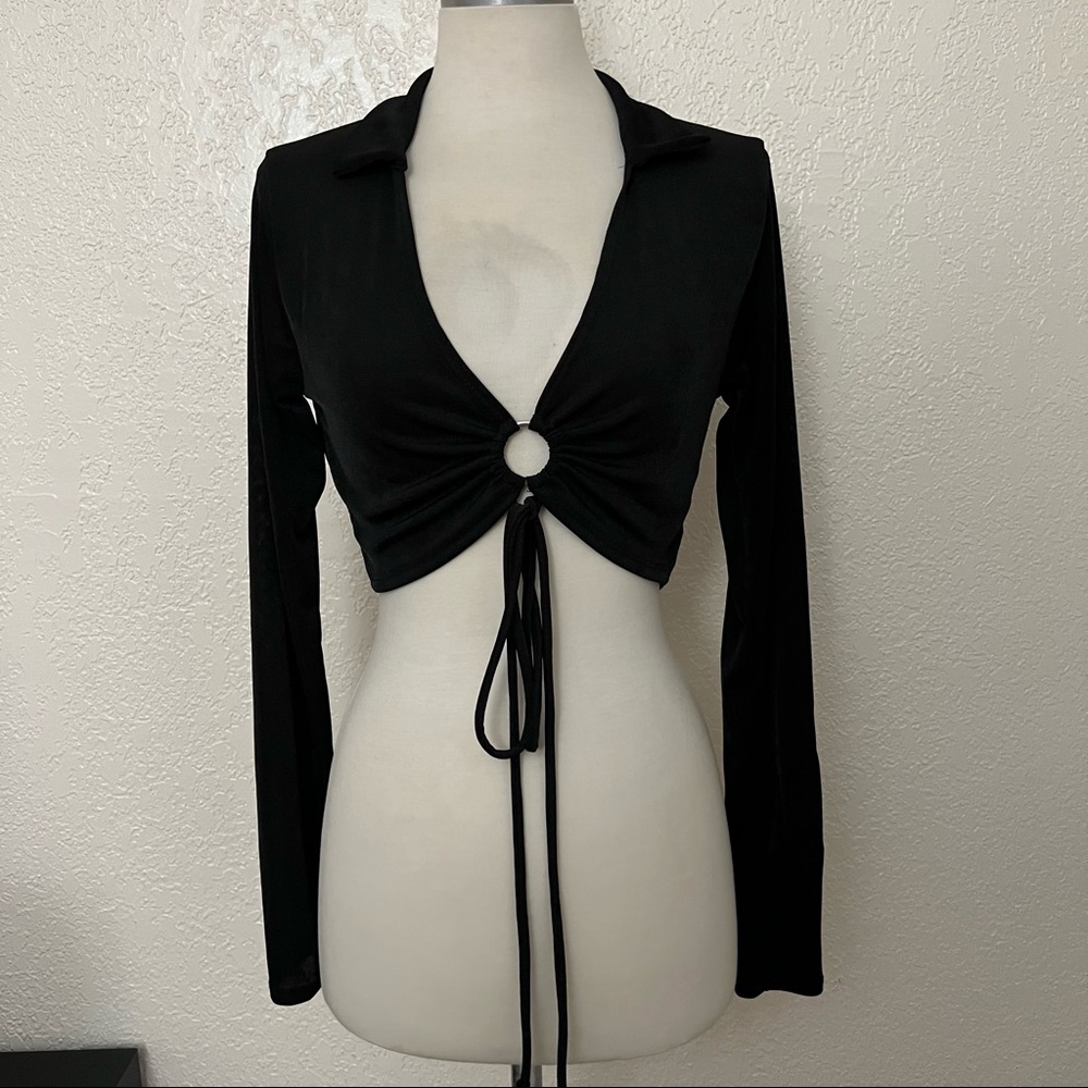 F21 Black Long Sleeve Crop Top Size Small
